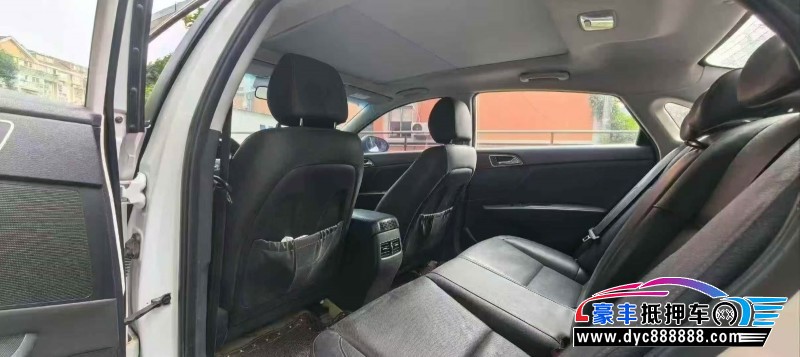 18年现代名图轿车抵押车出售