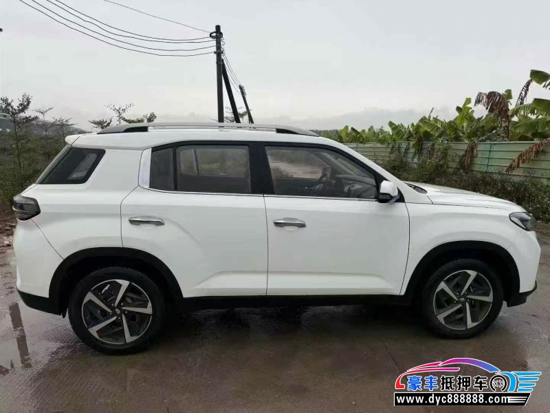 22年现代ix35轿车抵押车出售