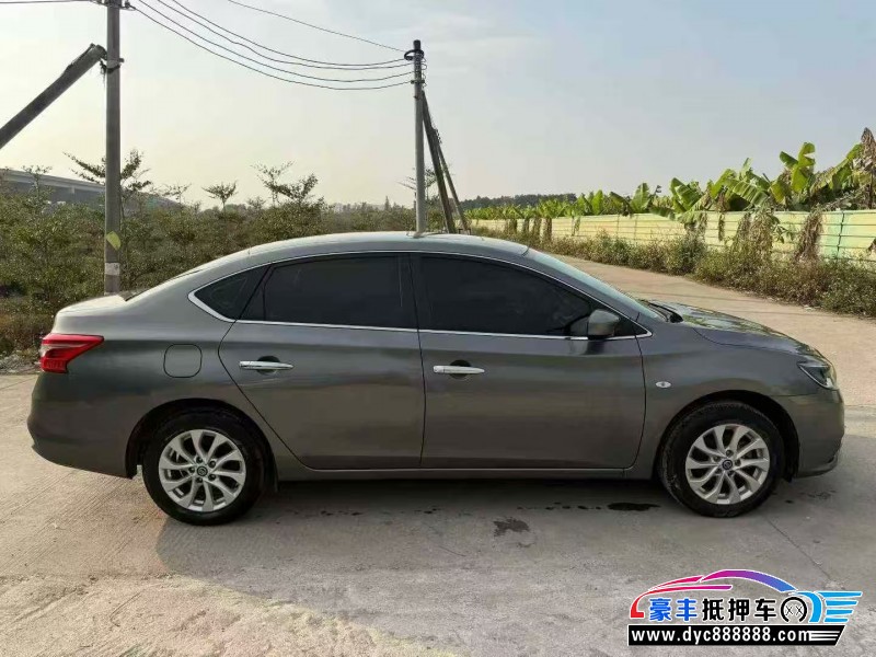 21年日产轩逸轿车抵押车出售