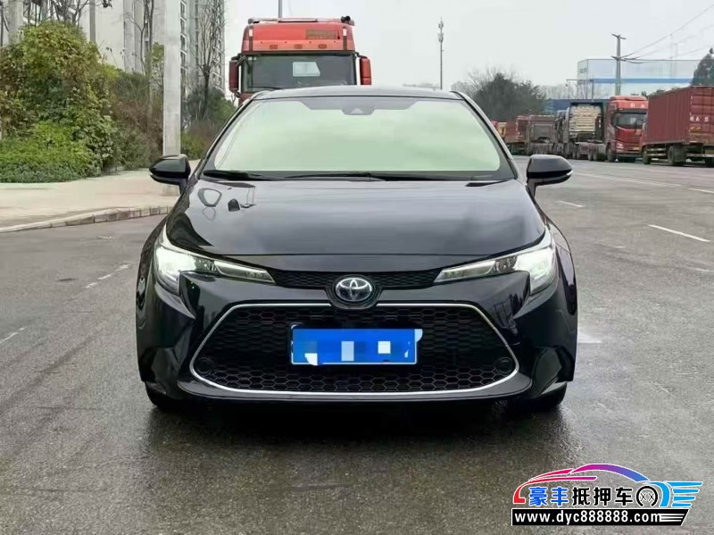 抵押车出售20年丰田雷凌轿车