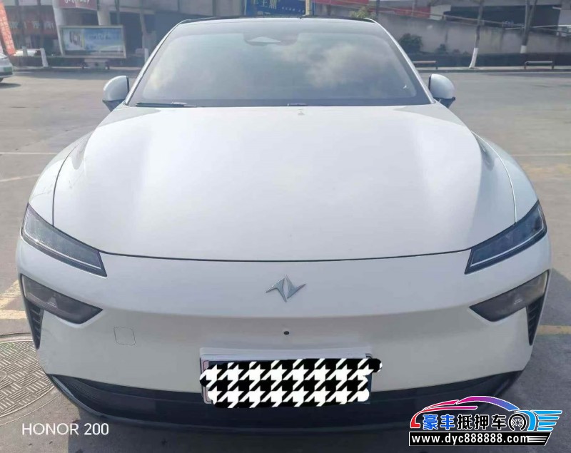 抵押车出售24年东风奕派007轿车