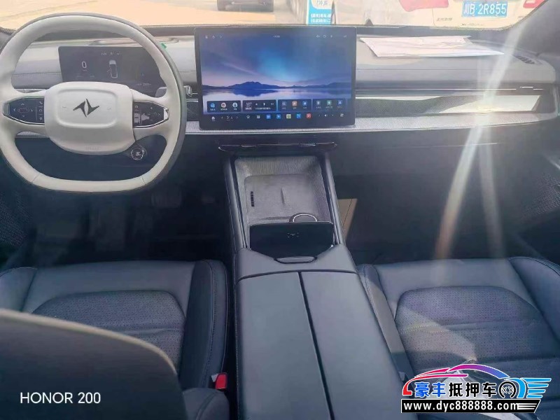 24年东风奕派007轿车抵押车出售