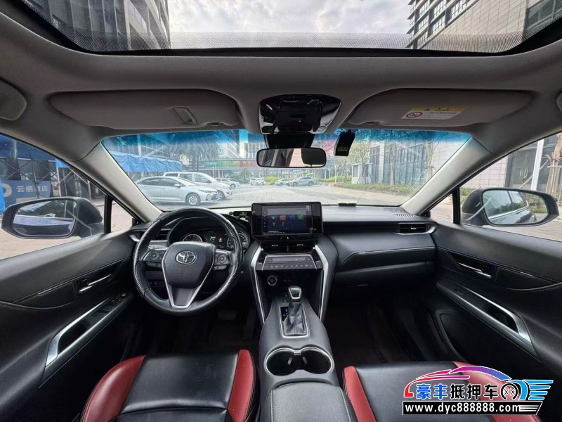 23年丰田雷凌轿车抵押车出售