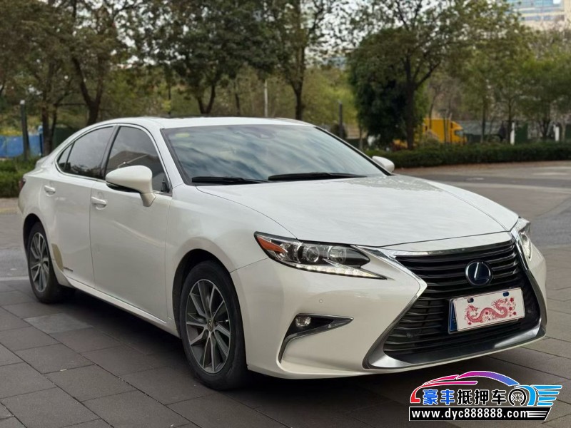 15年雷克萨斯ES轿车抵押车出售