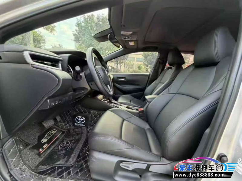 20年丰田雷凌轿车抵押车出售