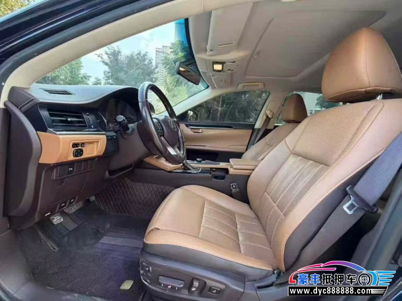 17年雷克萨斯ES轿车抵押车出售