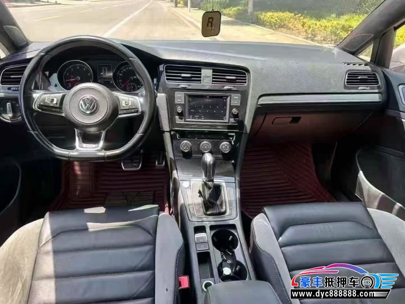 20年大众高尔夫轿车抵押车出售