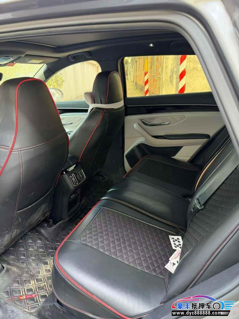 23年比亚迪宋轿车抵押车出售