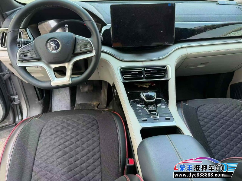 23年比亚迪宋轿车抵押车出售