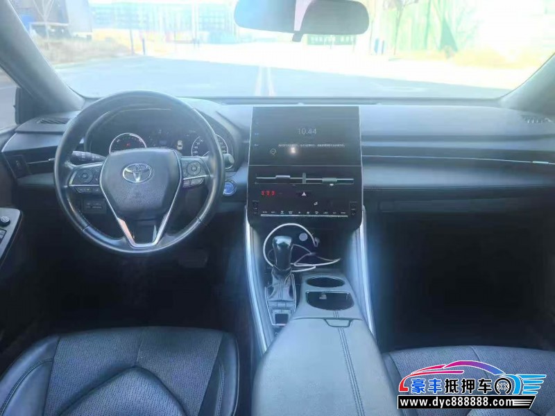 23年丰田亚洲龙轿车抵押车出售