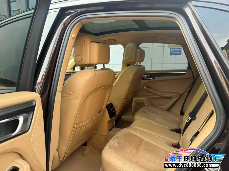 16年保时捷Macan迈凯轿车抵押车出售