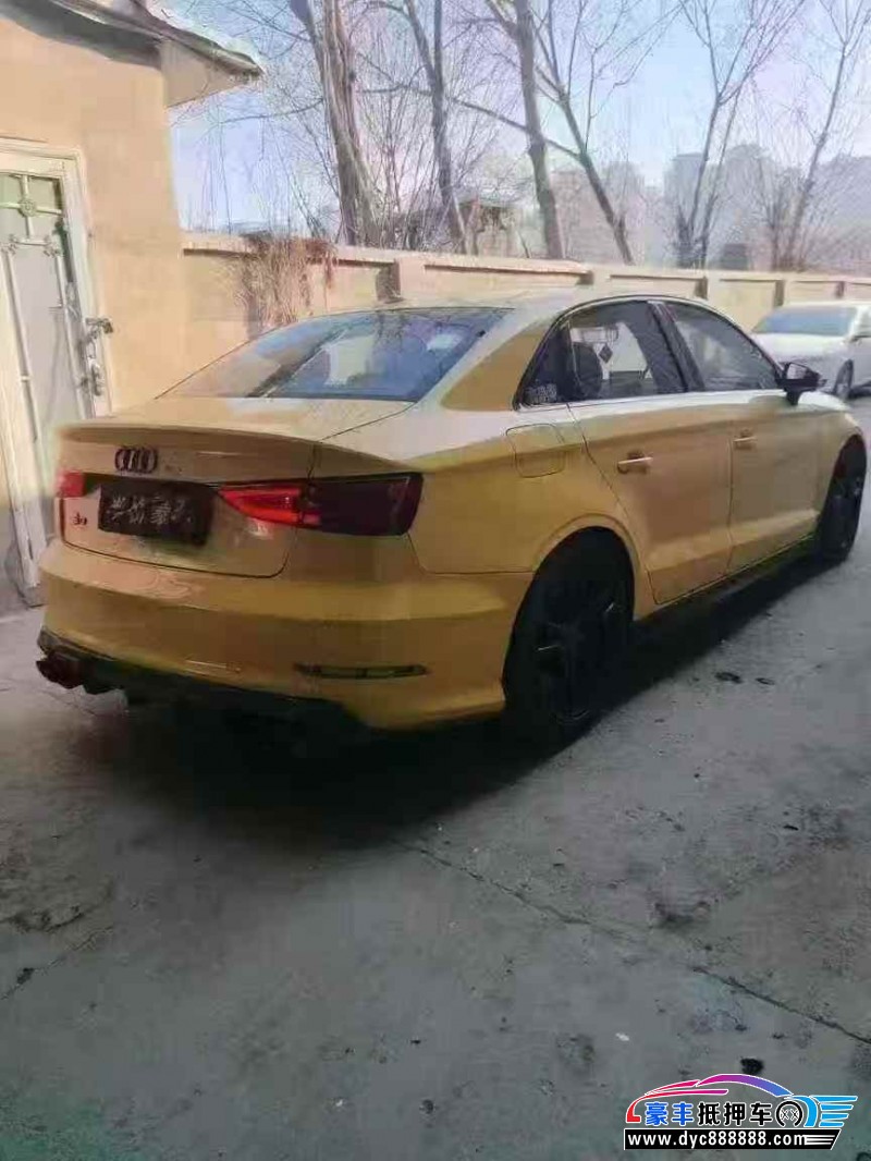 17年奥迪S3轿车抵押车出售