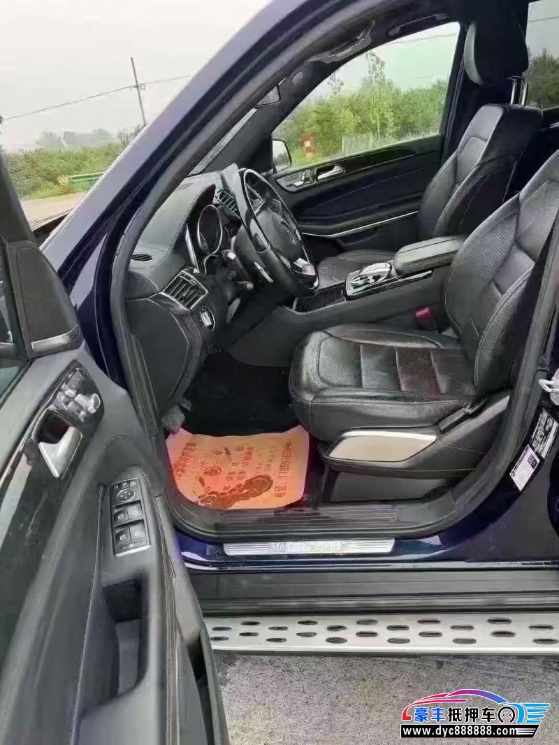 17年奔驰GLS轿车抵押车出售