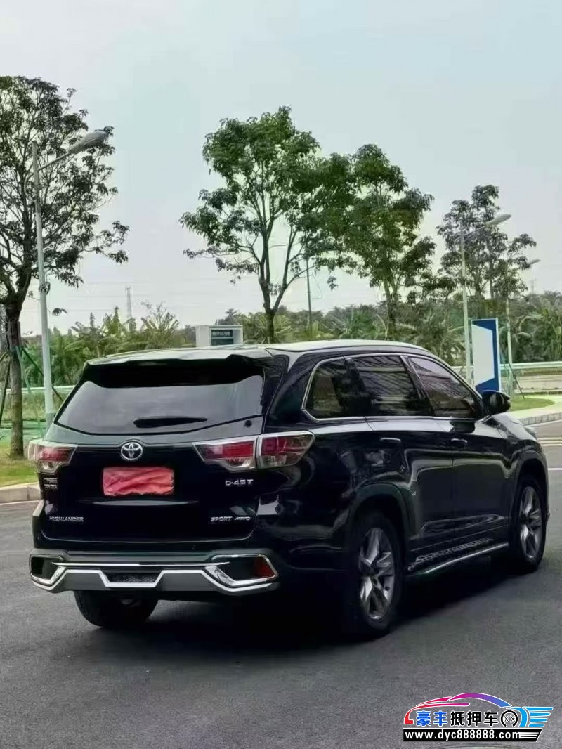 15年丰田汉兰达轿车抵押车出售