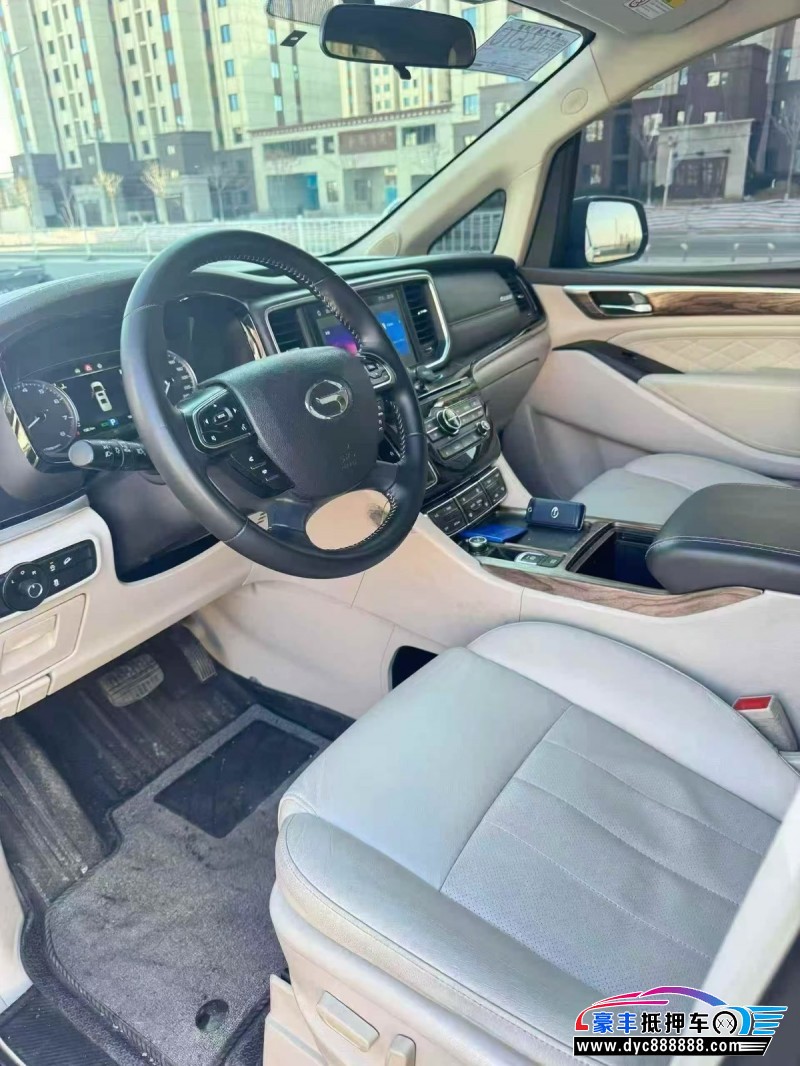 22年传祺M8轿车抵押车出售