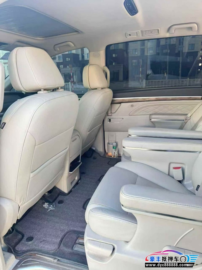 22年传祺M8轿车抵押车出售