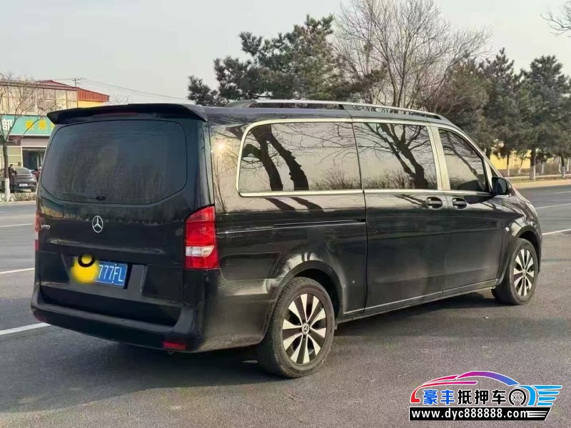 23年奔驰威霆轿车抵押车出售