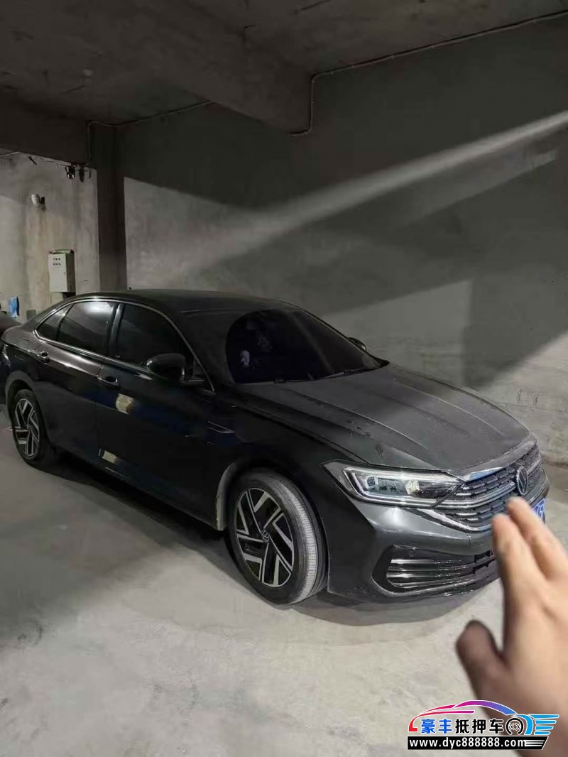 23年大众速腾轿车抵押车出售