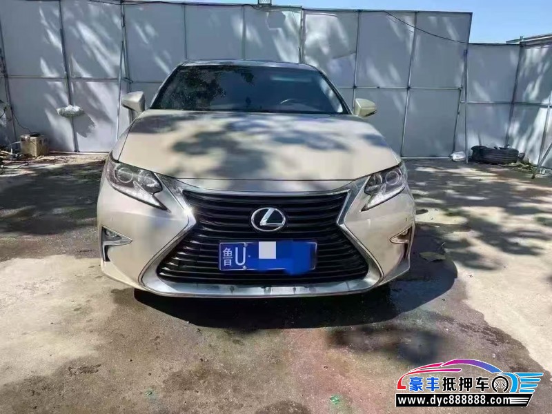 17年雷克萨斯ES轿车抵押车出售