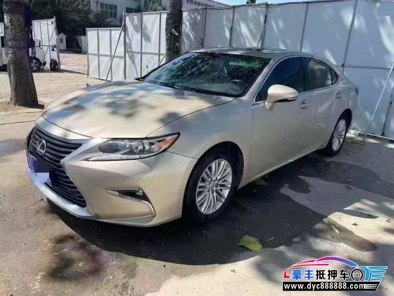 17年雷克萨斯ES轿车抵押车出售