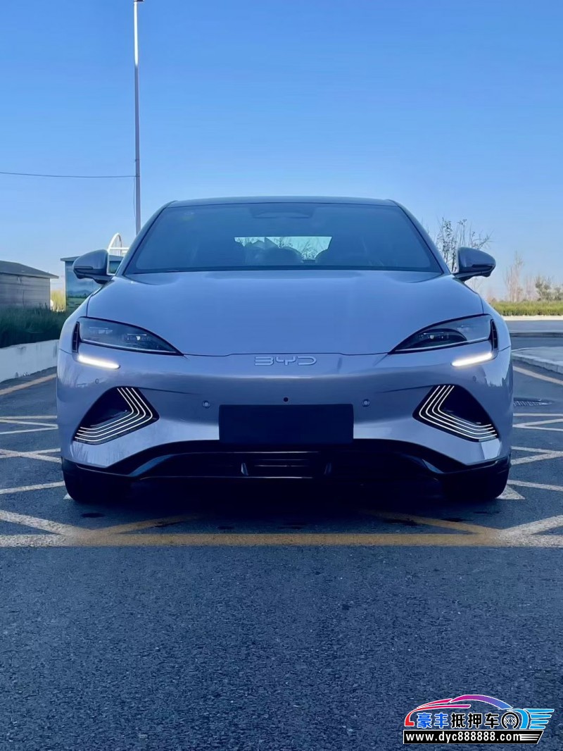 25年比亚迪海豹轿车抵押车出售