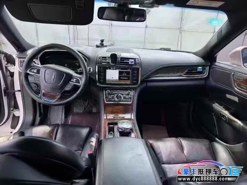 18年林肯大陆轿车抵押车出售