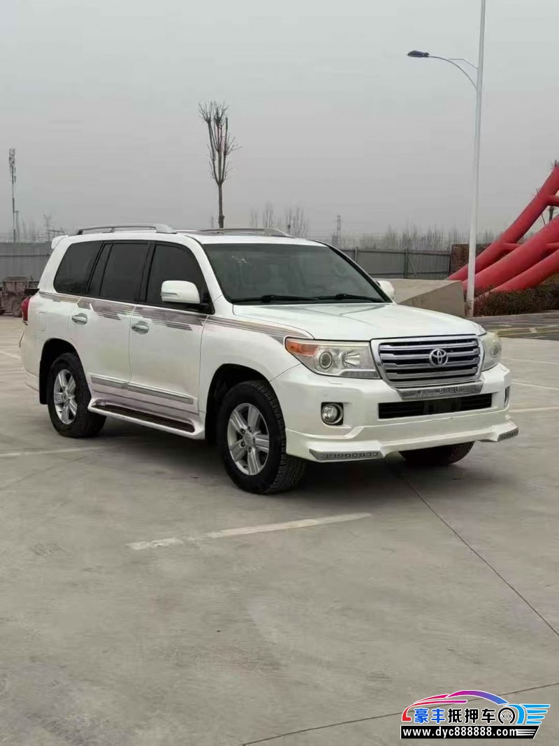 16年丰田兰德酷路泽（陆巡）轿车抵押车出售