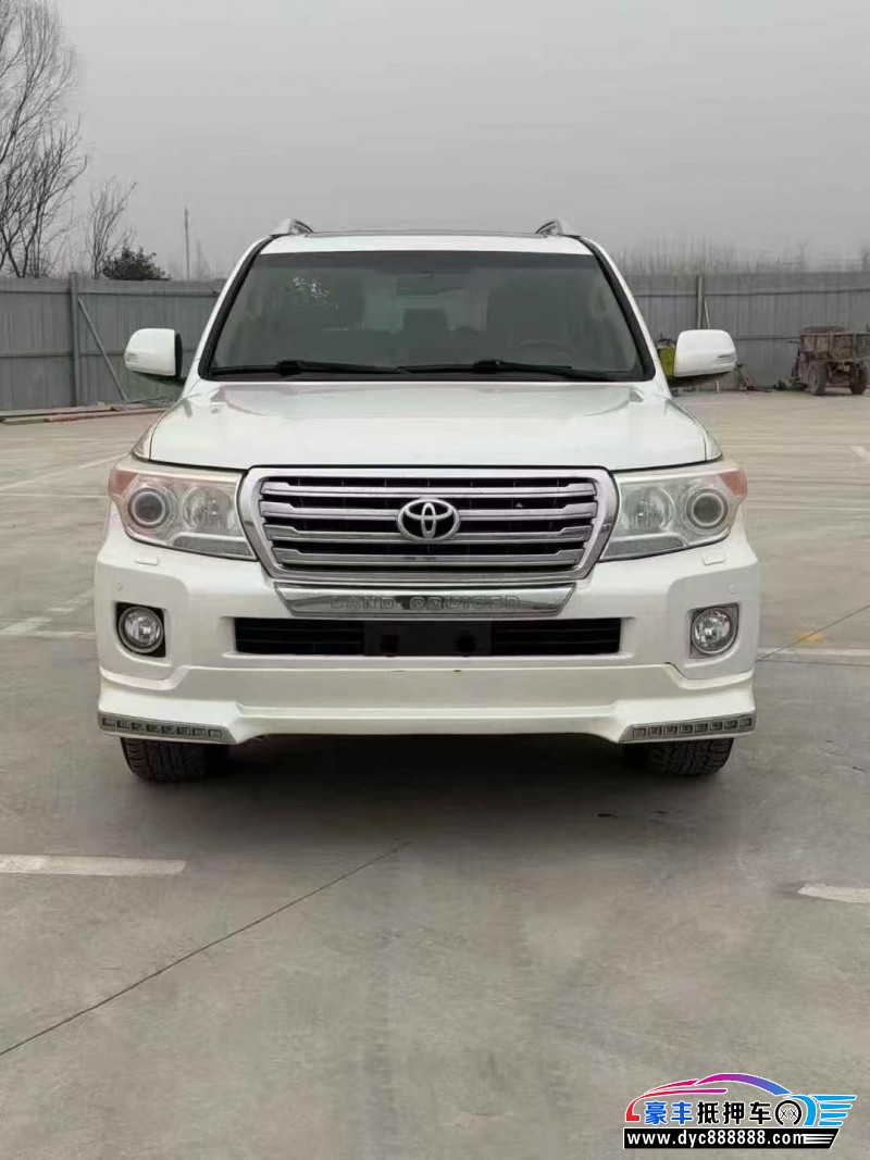 抵押车出售16年丰田兰德酷路泽（陆巡）轿车