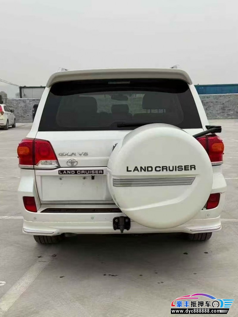 16年丰田兰德酷路泽（陆巡）轿车抵押车出售