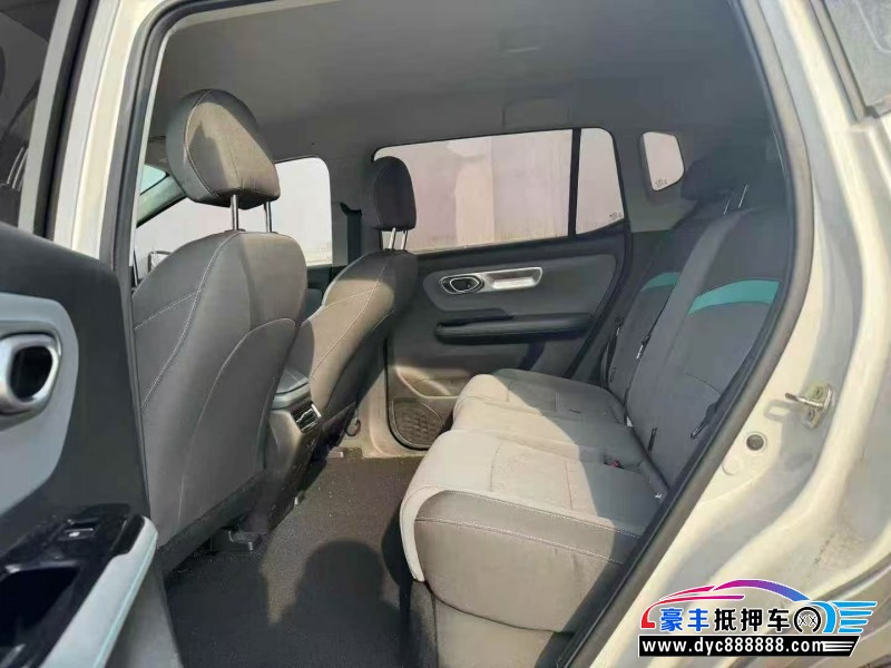 25年埃安Y轿车抵押车出售