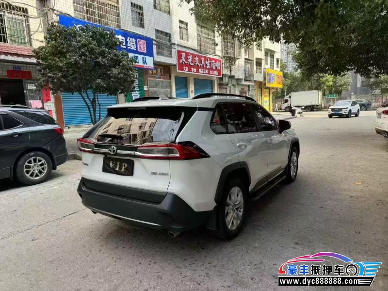 23年丰田威兰达轿车抵押车出售