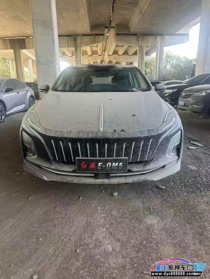 抵押车出售24年红旗EQM5轿车