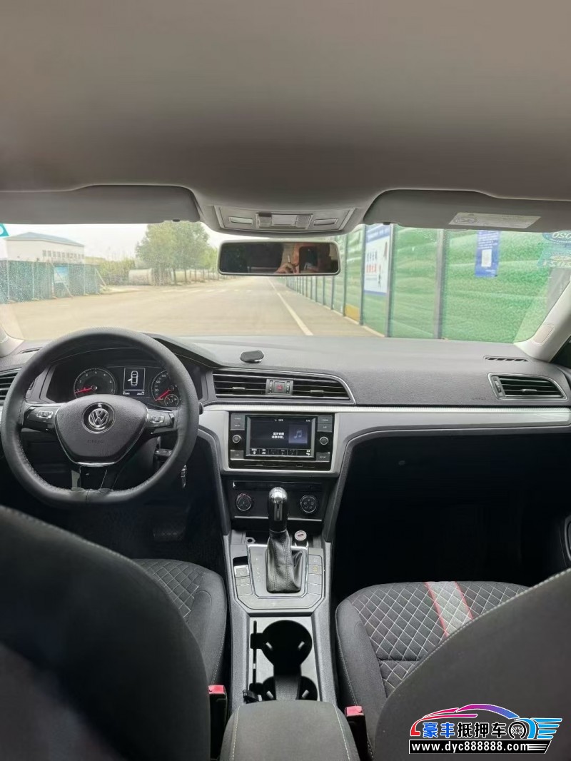 19年大众凌渡轿车抵押车出售