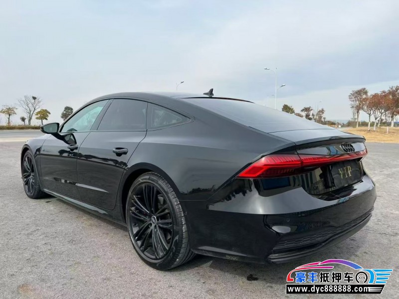 22年奥迪A7轿车抵押车出售