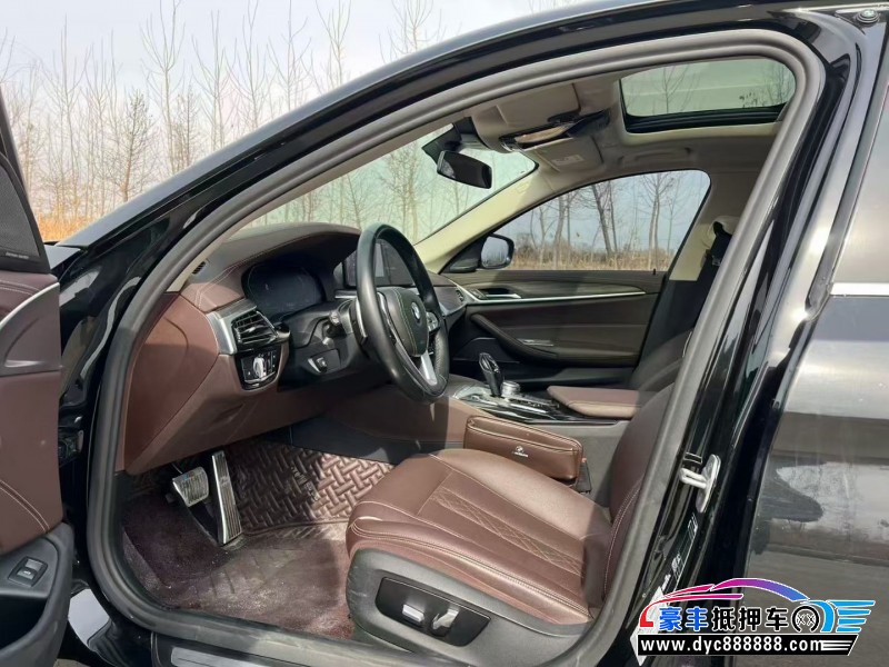 22年宝马5系轿车抵押车出售