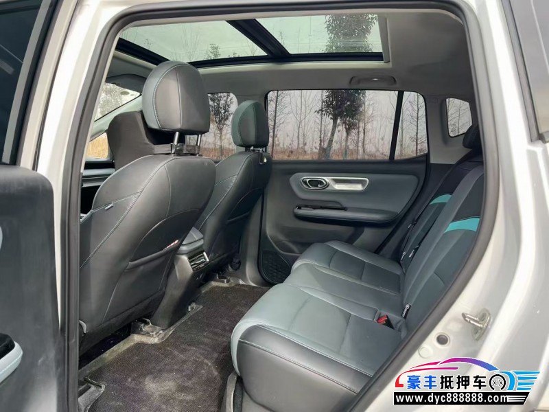 23年埃安Y轿车抵押车出售