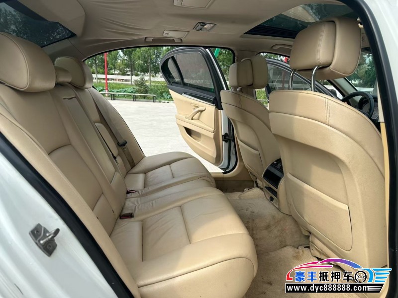 12年宝马5系轿车抵押车出售