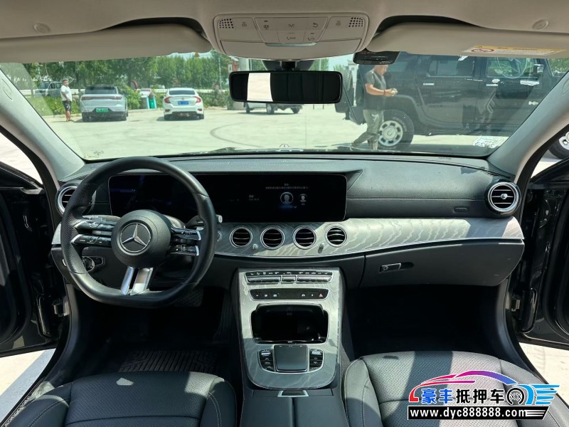 21年奔驰E轿车抵押车出售