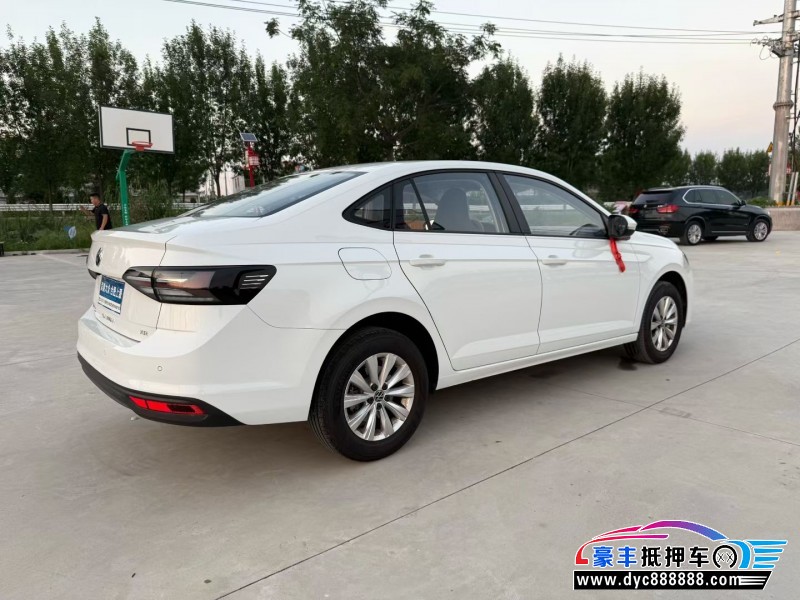 25年大众朗逸轿车抵押车出售