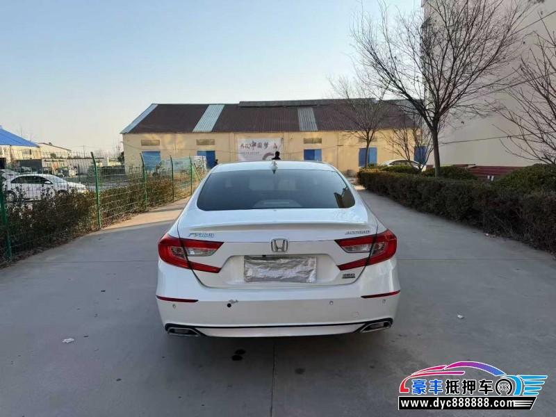 21年本田雅阁轿车抵押车出售