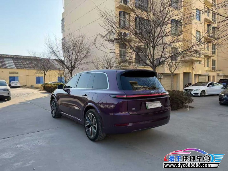 25年理想L9轿车抵押车出售