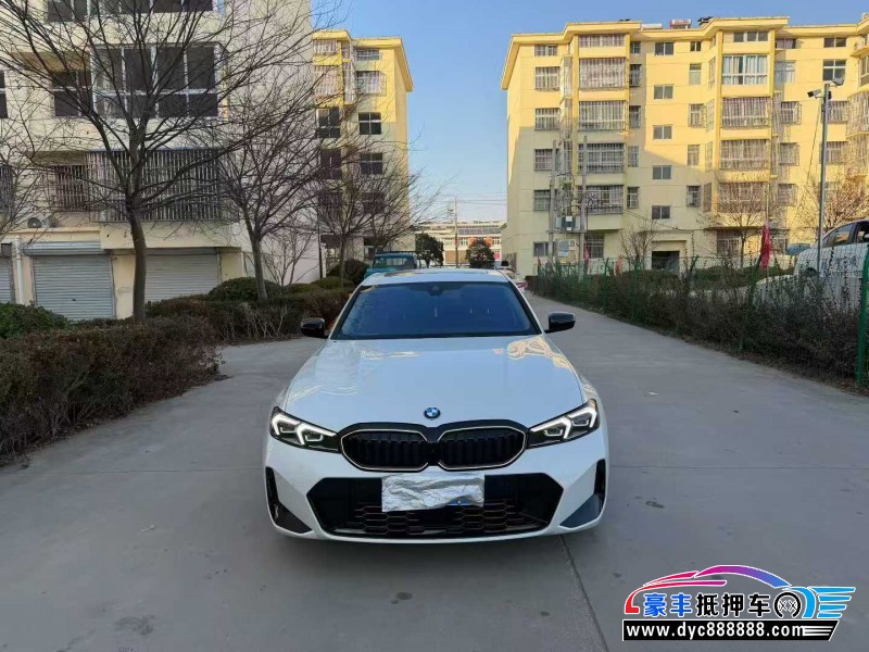 25年宝马3系轿车抵押车出售