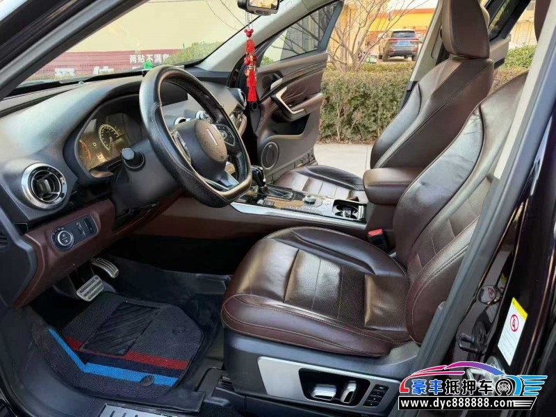 18年长城VV7轿车抵押车出售