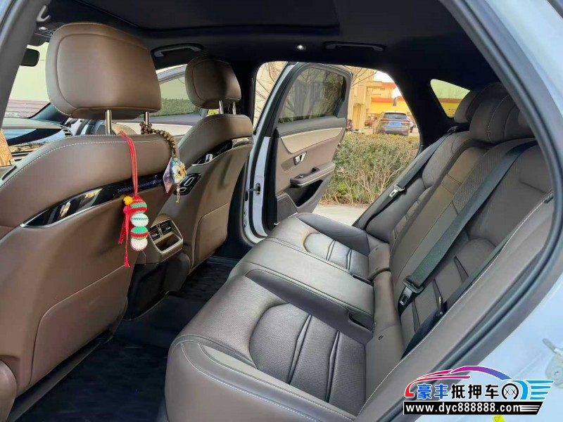 23年比亚迪汉轿车抵押车出售