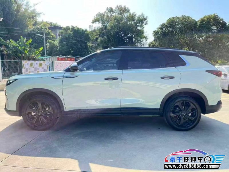 23年东风风神皓极轿车抵押车出售