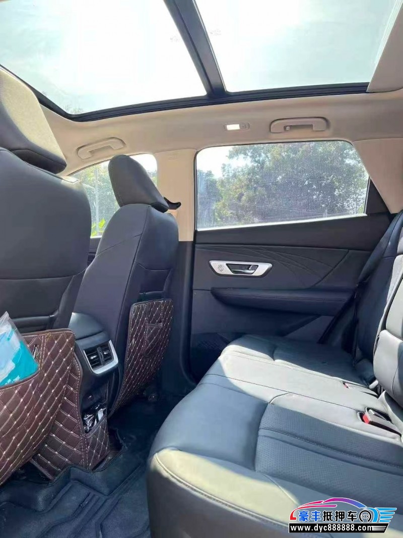 23年东风风神皓极轿车抵押车出售