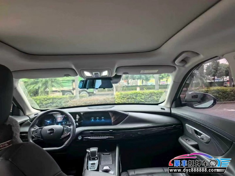 22年东风风神皓极轿车抵押车出售