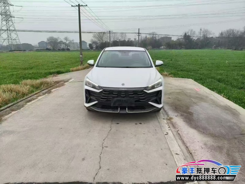 26年东风风神奕炫轿车抵押车出售