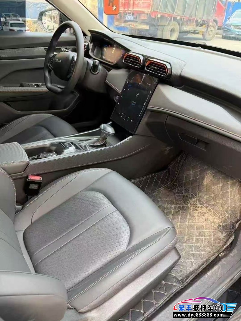 24年东风风神奕炫轿车抵押车出售