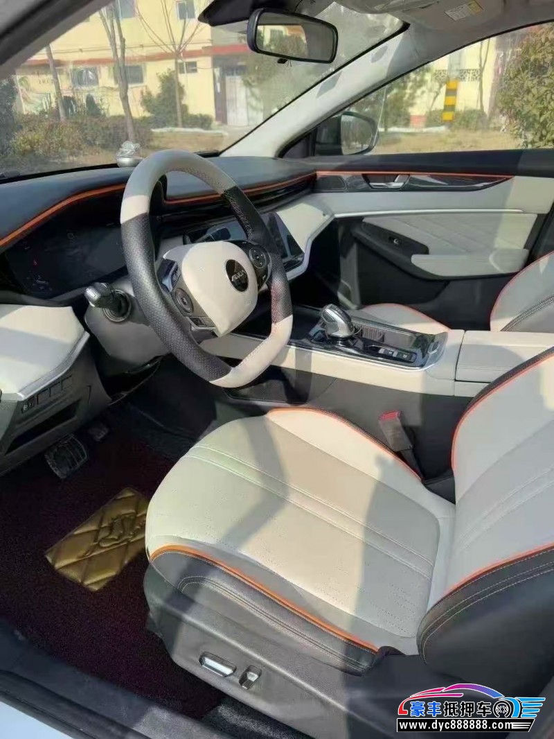 23年东风风神奕炫轿车抵押车出售